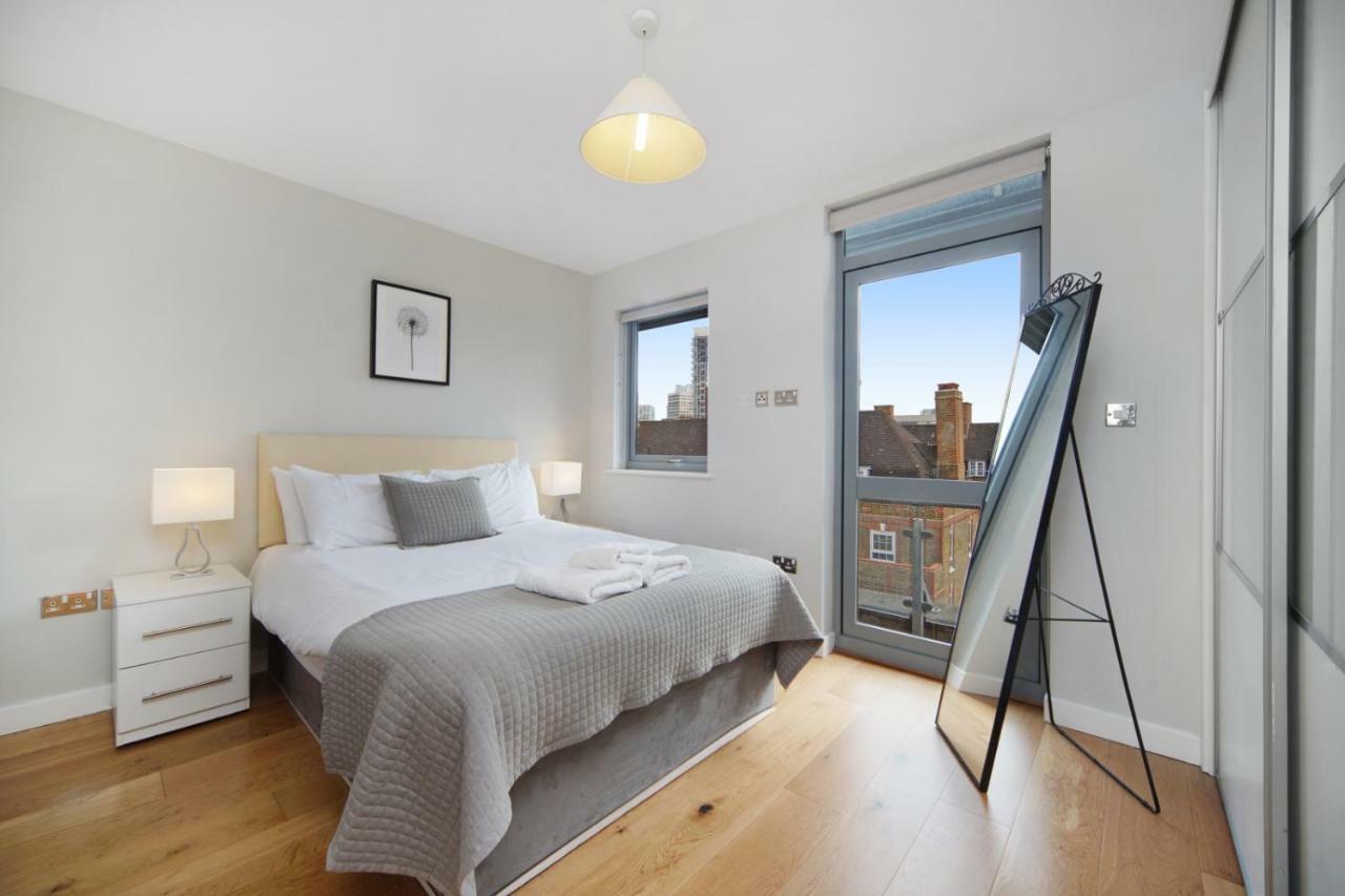 2 Bed Executive Penthouse Near Liverpool Street Free Wifi By City Stay Aparts Лондон Экстерьер фото