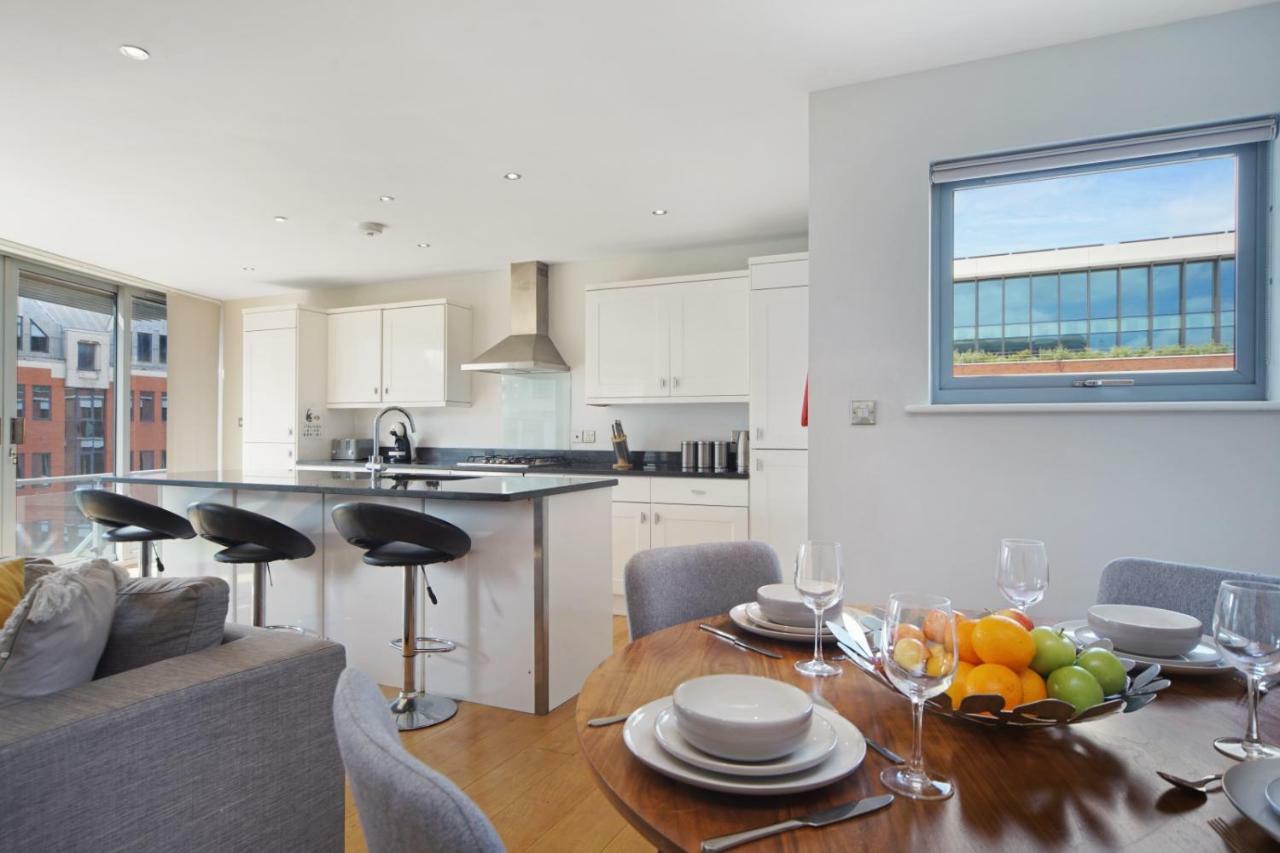 2 Bed Executive Penthouse Near Liverpool Street Free Wifi By City Stay Aparts Лондон Экстерьер фото
