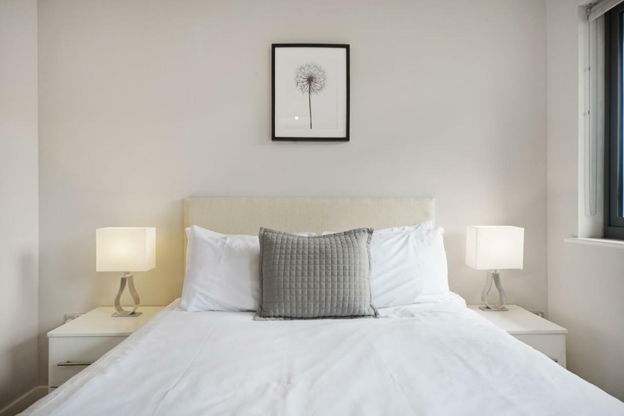 2 Bed Executive Penthouse Near Liverpool Street Free Wifi By City Stay Aparts Лондон Экстерьер фото