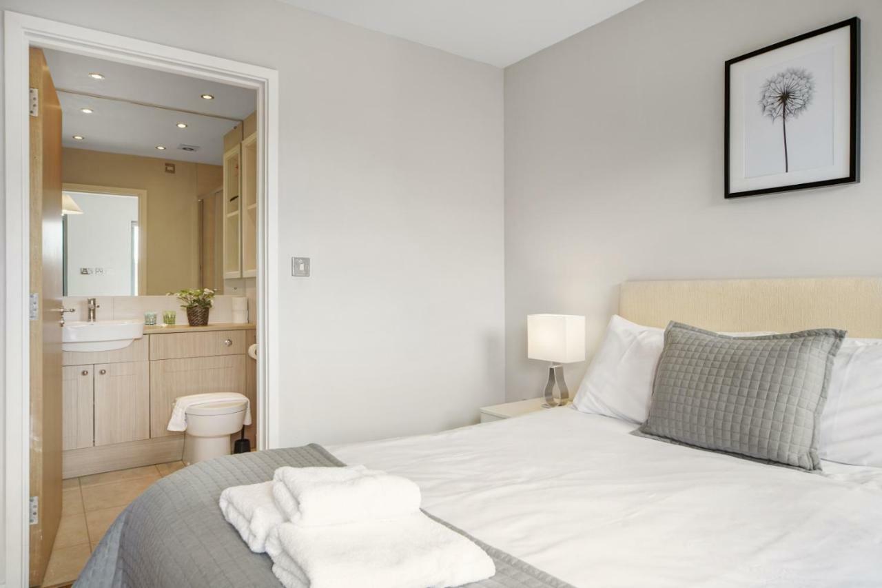 2 Bed Executive Penthouse Near Liverpool Street Free Wifi By City Stay Aparts Лондон Экстерьер фото